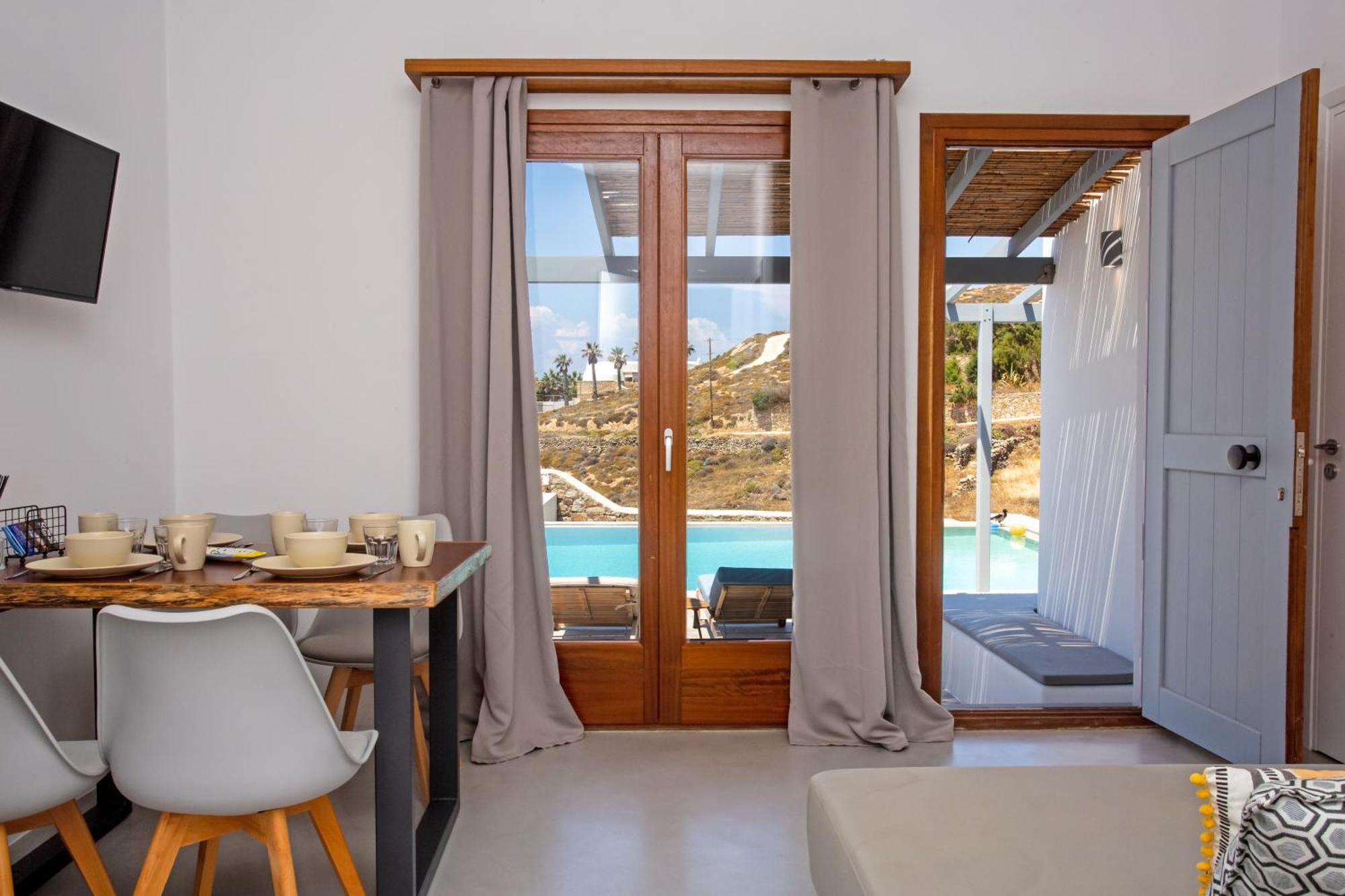 Aqua Breeze Seaview Pool Suites Mykonos Mykonos Town Eksteriør billede